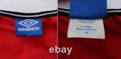 1998-99 Manchester United Treble Winners Shirt Signed by David Beckham No. 7 COA