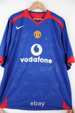 2005/06 Manchester United Signed Football Shirt Nike Blue Team Signatures Rare