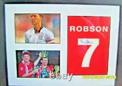 201 Signed Bryan Robson Manchester United Picture