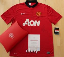 2013-14 Manchester United Home Shirt Signed by Tom Cleverley with Official COA