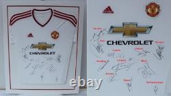 2015-16 Manchester United FA Cup Winners Mounted Away Shirt Squad Signed + COA