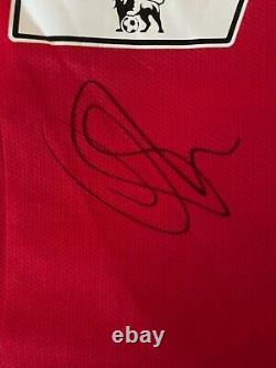 Authentic Hand-Signed Manchester United 14/15 Luke Shaw Manchester Shirt W / COA