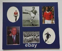 BOBBY CHARLTON MANCHESTER UNITED SIGNED 12x10 MOUNTED DISPLAY OLD TRAFFORD