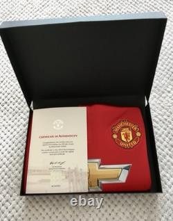 BRAND NEW- Manchester United Signed Full Team Home Shirt, Presentation Box & COA