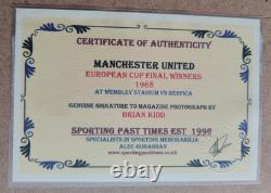 Brian Kidd Manchester United 1968 SIGNED 13 x 9 MOUNTED & FRAMED Stunning Gem