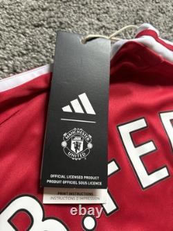 Bruno Fernandes #8 Hand Signed Manchester United Football Shirt with Photo Proof