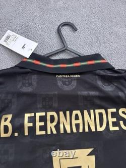 Bruno Fernandes Manchester United Hand Signed Portugal Shirt On the Number