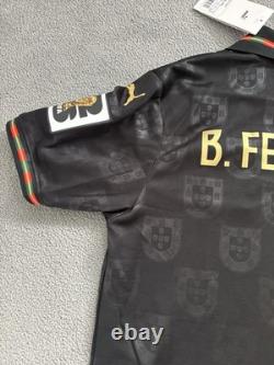 Bruno Fernandes Manchester United Hand Signed Portugal Shirt On the Number