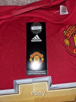 CHRIS SMALLING Signed Manchester United Shirt. Still in original Sleve/Envelope