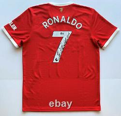 Cristiano Ronaldo Autographed Manchester United Jersey signed soccer Beckett BAS