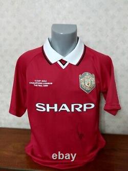 Dennis Irwin Hand Signed Autograph Manchester United Shirt. Coa