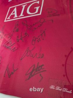 Framed 2006-7 Manchester United Shirt Signed With Authentication collection only
