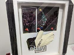 Framed David De Gea Signed Glove with COA