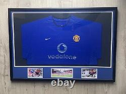 Framed Manchester United 2002/03 shirt signed by Roy Keane COA Large Frame