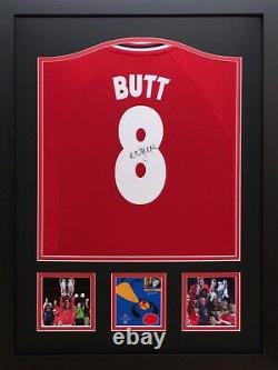 Framed Nicky Butt Signed Manchester United 1999 Champions League Final Shirt