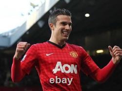 Framed Robin Van Persie Signed Manchester United Shirt Home 2012-13 Classic