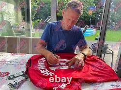 Framed Teddy Sheringham Signed Manchester United Shirt & Champions League Medal