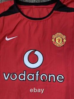 Gary Neville #2 Manchester United 2002/04 Signed Football Shirt with COA
