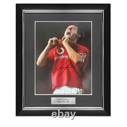 Gary Neville Signed Manchester United Photo United Legend. Deluxe Frame