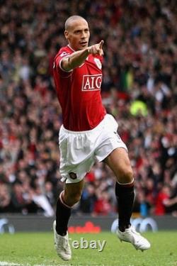Hand Signed RIO FERDINAND Manchester United Retro Home Shirt Proof