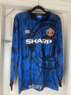 Hand Signed Ryan Giggs Manchester United Shirt With Video Proof Only