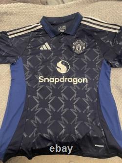Harry Maguire Signed Shirt Jersey Manchester United Away Kit