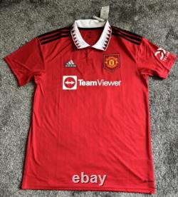 Kobbie Mainoo #73 Signed Manchester United Shirt with COA and Photo Proof