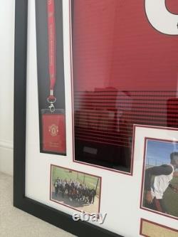 Luxury Framed Manchester United Signed Shirt (Pogba, Lingard, Herrera, Mata)