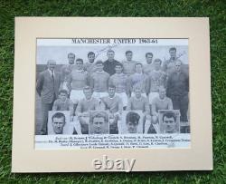 MANCHESTER UNITED 1963 SIGNED BY 15 INC SHAY BRENNAN HARRY GREGG ETC. 13 x 10