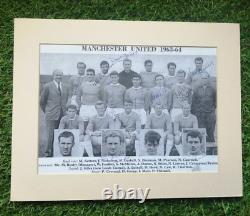 MANCHESTER UNITED 1963 SIGNED BY 15 INC SHAY BRENNAN HARRY GREGG ETC. 13 x 10