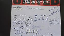 MANCHESTER UNITED FOOTBALLERS SIGNED DISPLAY x 23 LEGENDS 1940S TO 1980S COA