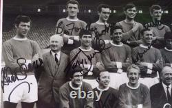 MANCHESTER UNITED Signed PHOTO 16 x 12 1968 EUROPEAN CUP FINAL SQUAD 12 Stars