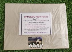 MANCHESTER UNITED Signed PHOTO 16 x 12 1968 EUROPEAN CUP FINAL SQUAD 12 Stars