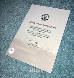 MUFC Hologram 023582 COA Manchester United 2012-13 PL Winners Squad Signed Ball