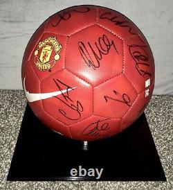 MUFC Hologram COA 2012-2013 Manchester United Squad Signed Ball x16 Inc. Rooney