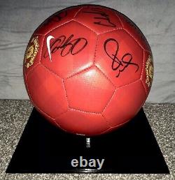 MUFC Hologram COA 2012-2013 Manchester United Squad Signed Ball x16 Inc. Rooney