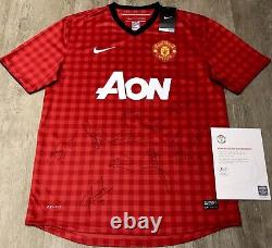 MUFC Hologram MU1A19926J COA, Manchester United 2012-2013 Squad Signed Shirt