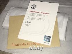 MUFC Hologram MU1A19926J COA, Manchester United 2012-2013 Squad Signed Shirt