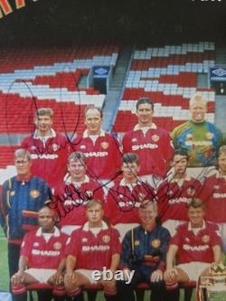 Man Utd Signed 7 Single From 1993/94 Season Squad Signatures. Manchester United