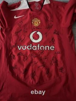 Manchester United 04/05 Squad Signed CR7, Rooney, Scholes, Giggs, Fergi NO COA