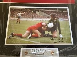 Manchester United 1977 FA Cup Signed Shirt & Photo Framed (3 Signatures)