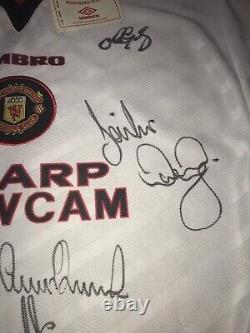 Manchester United 1997 Premier League Winners Squad Signed Shirt (Inc. Cantona)