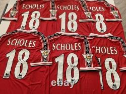Manchester United 1998/99 Home Shirts Number Signed By Paul Scholes