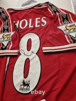 Manchester United 1998/99 Home Shirts Number Signed By Paul Scholes