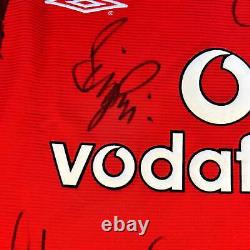 Manchester United 2000-2001 Squad Signed Home Shirt