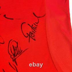 Manchester United 2000-2001 Squad Signed Home Shirt