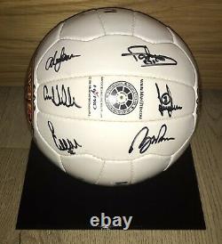 Manchester United 2000-2002 Ball Signed By 18 Inc. Ferguson, Beckham, Giggs Etc