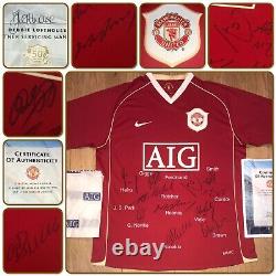 Manchester United 2006-2007 Squad Signed Shirt with Certificate Of Authenticity