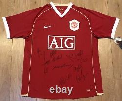 Manchester United 2006-2007 Squad Signed Shirt with Certificate Of Authenticity