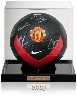 Manchester United 2009/10 Squad Hand Signed Ball Football MUFC COA